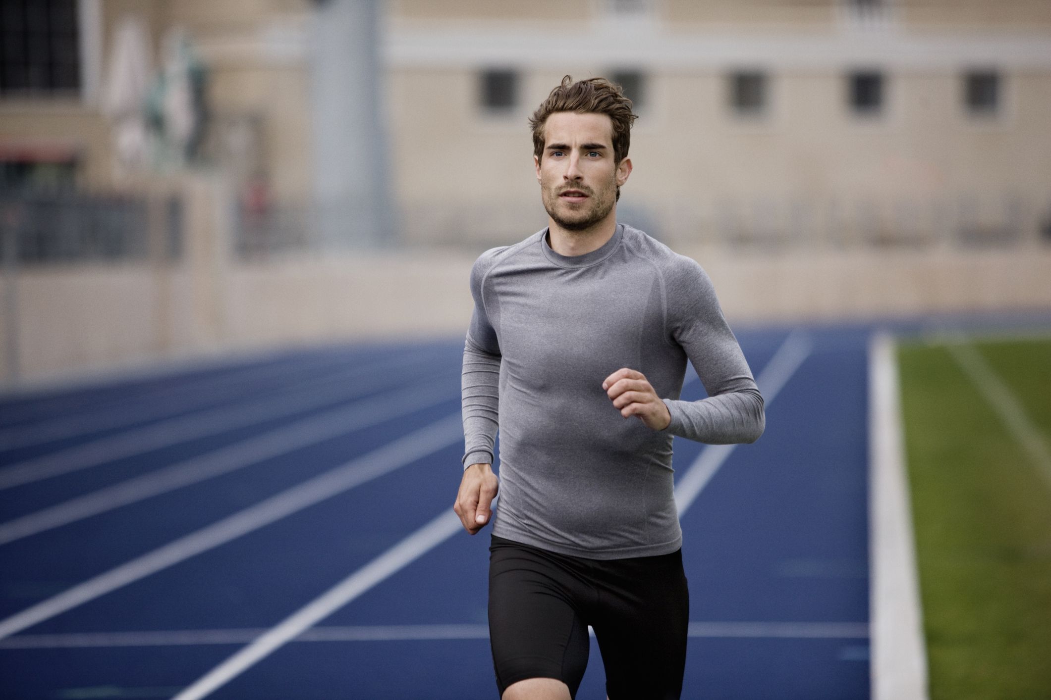 10 maneras de correr más rápido - Consejos de entrenadores profesionales de running