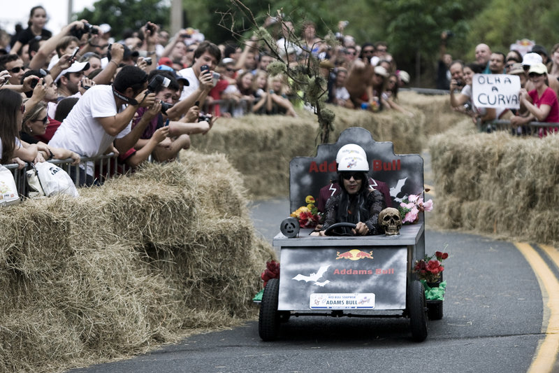 red bull autos locos