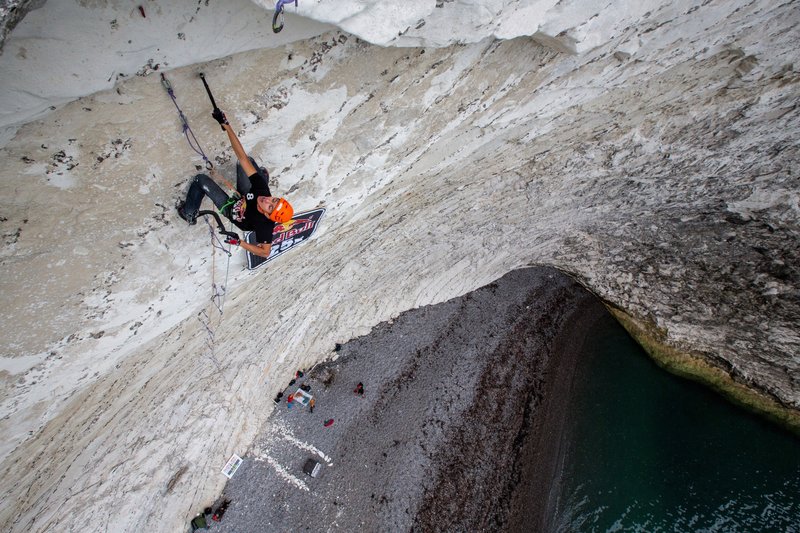 Red Bull White Cliffs 2015: escalada extrema