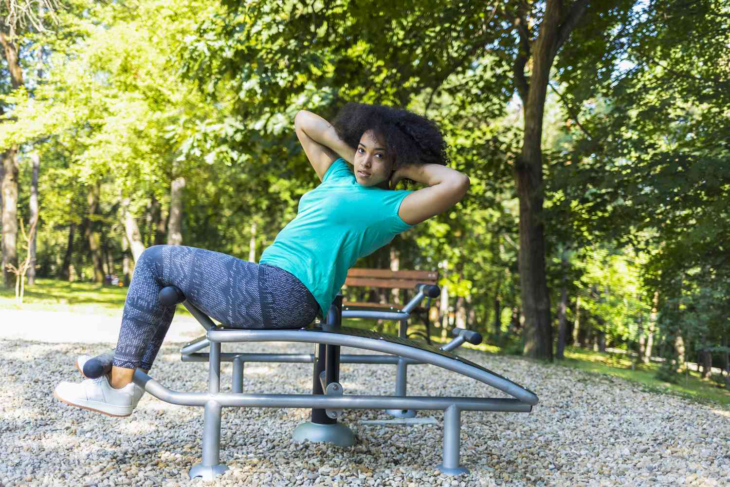 Las mujeres pueden añadir el entrenamiento de fuerza al cardio para acelerar la pérdida de peso