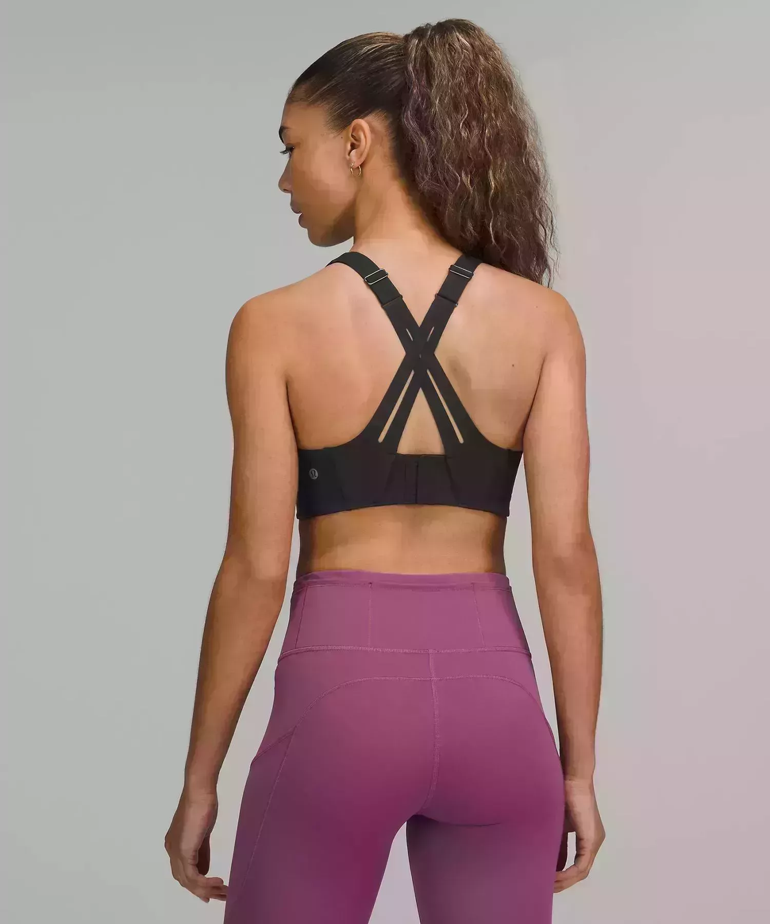 Estas ofertas de lululemon para después de Navidad (¡incluidos unos leggings de 29 $!) se venden rápido