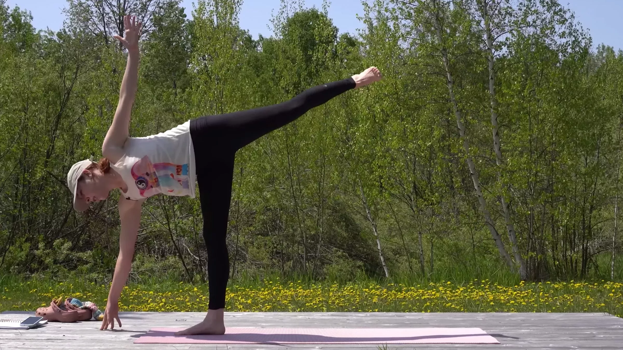 Práctica de yoga de 15 minutos para alinearse con el signo creativo e intelectual de Géminis