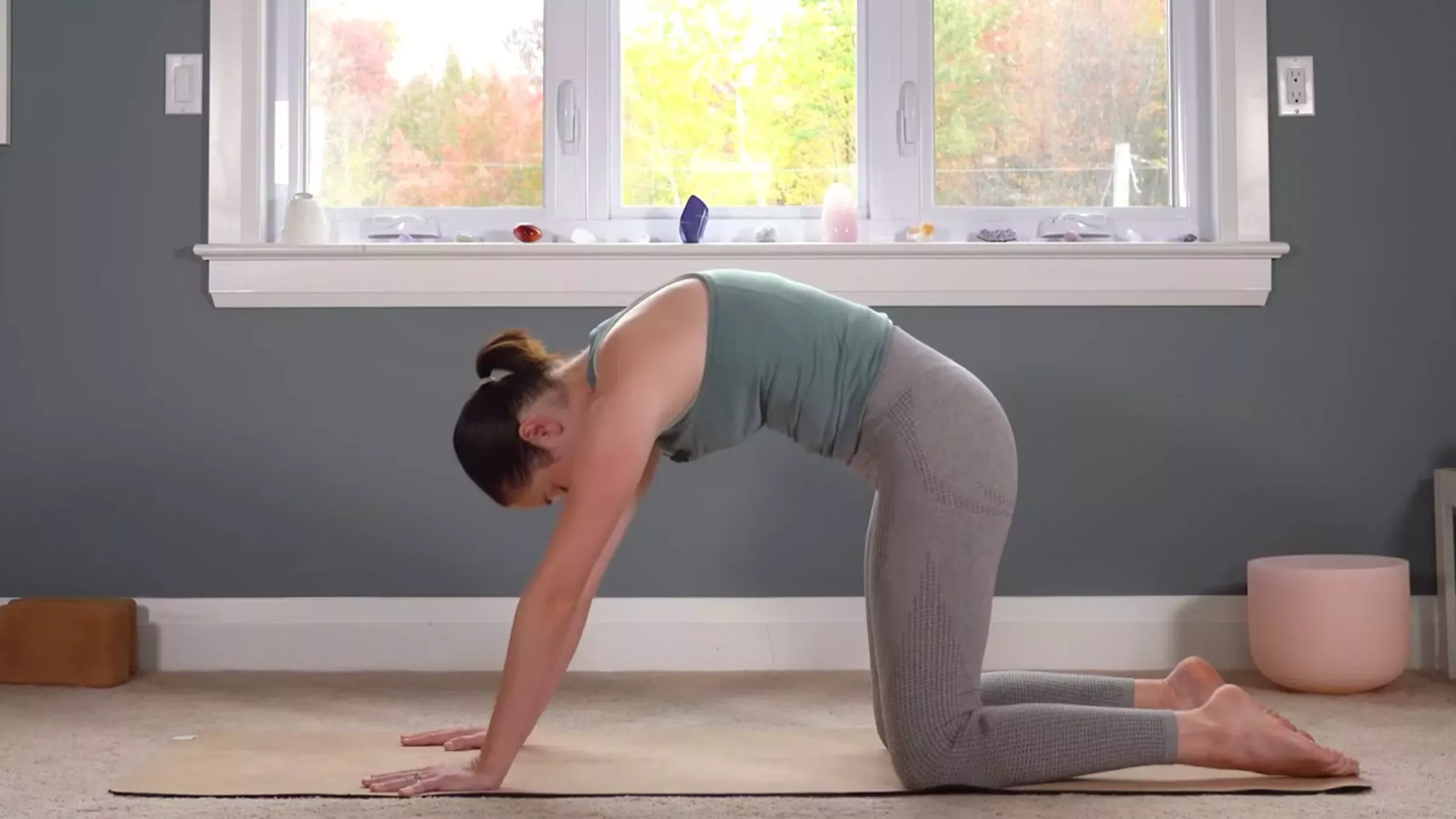 Práctica de yoga de 20 minutos para enraizarte en la energía de Capricornio