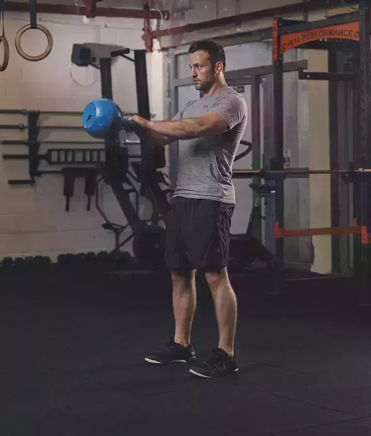 Los mejores ejercicios con kettlebell para cada parte del cuerpo