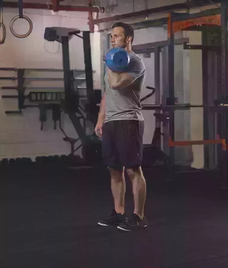 Los mejores ejercicios con kettlebell para cada parte del cuerpo