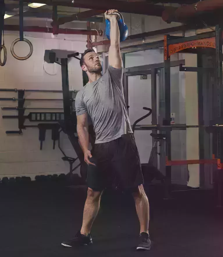 Los mejores ejercicios con kettlebell para cada parte del cuerpo