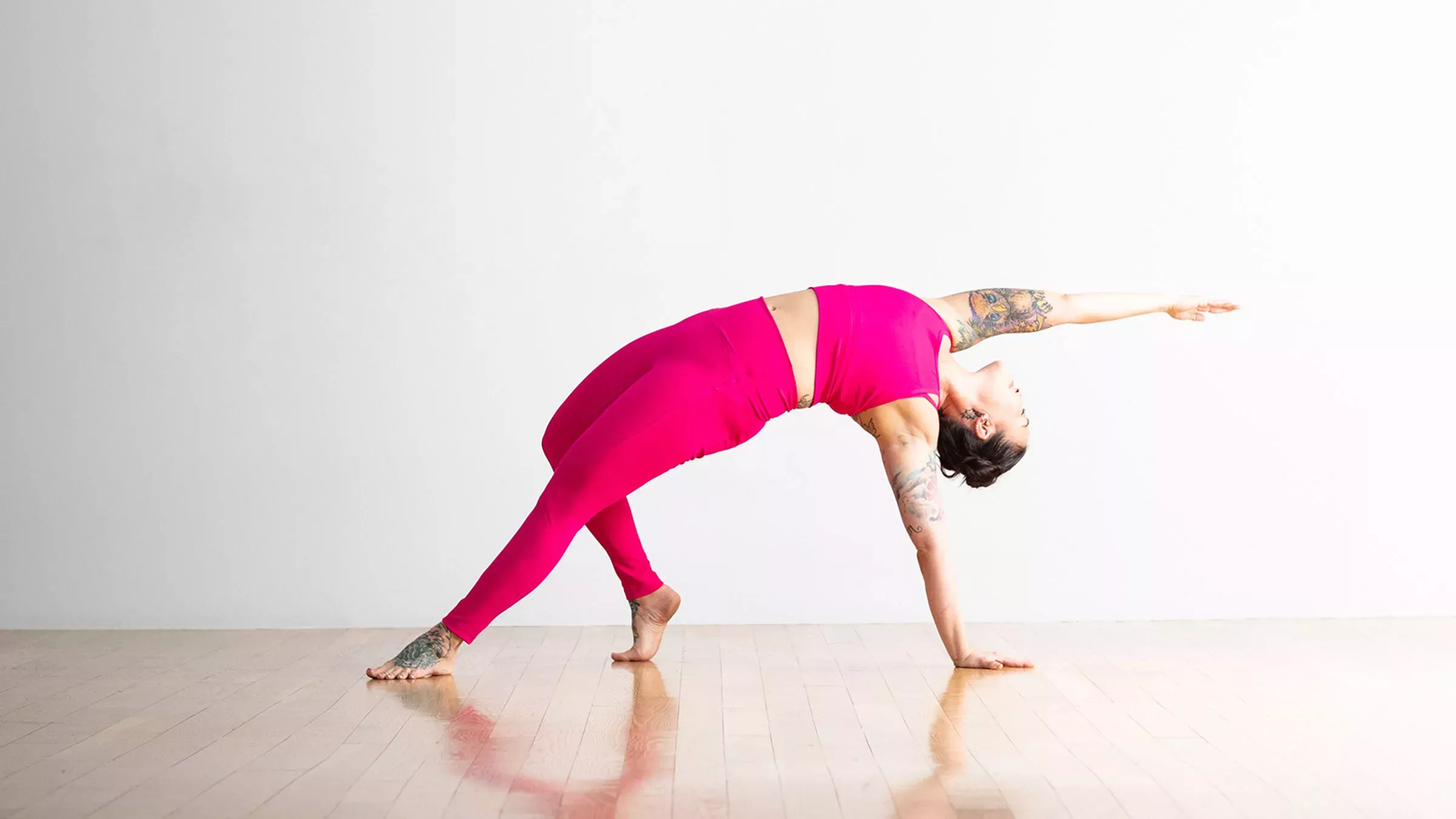 Una práctica de yoga de 20 minutos para olvidarse de la jornada laboral