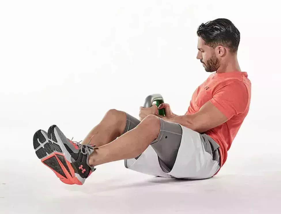 Prueba este entrenamiento HIIT con kettlebell para quemar grasa y conseguir una explosión de todo el cuerpo