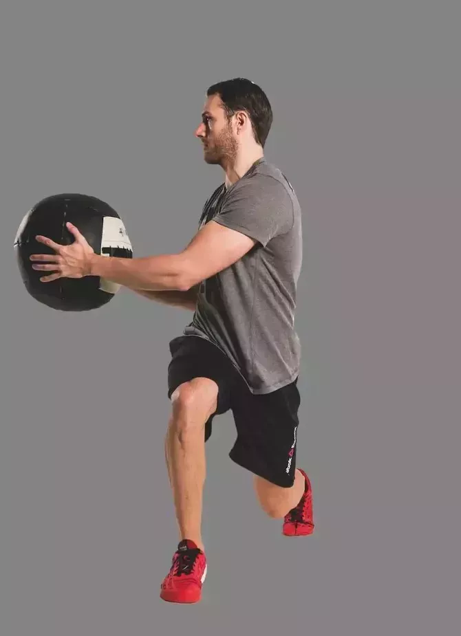 Utiliza este entrenamiento de fútbol para desarrollar fuerza y potencia en todo el cuerpo