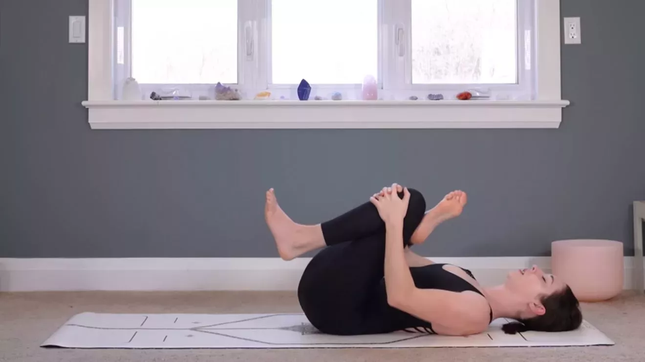 10 minutos de yoga matutino para principiantes (que puede practicar en cualquier lugar)