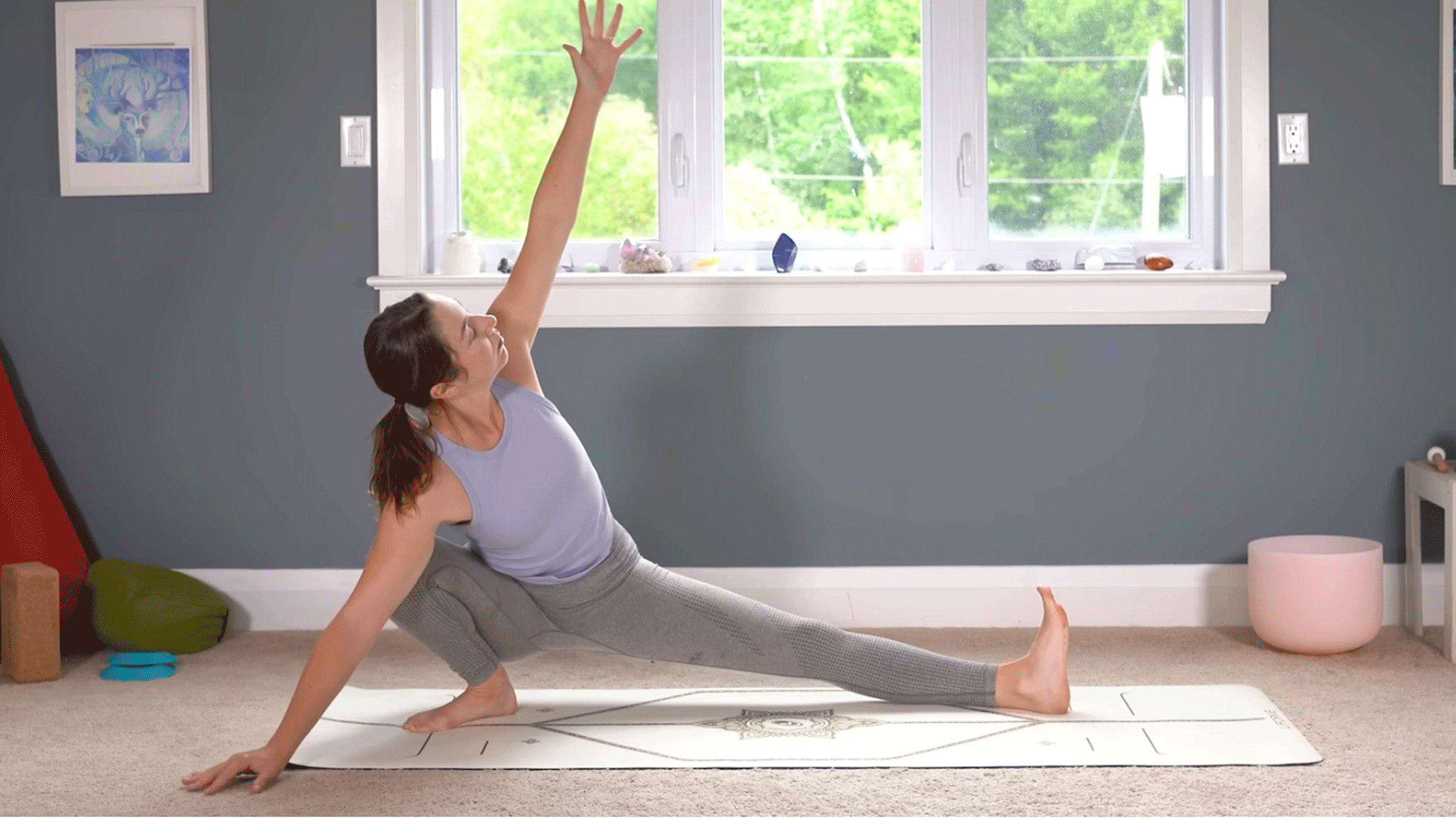 Este flow de yoga de 20 minutos te ayudará a volver a sentirte tú mismo