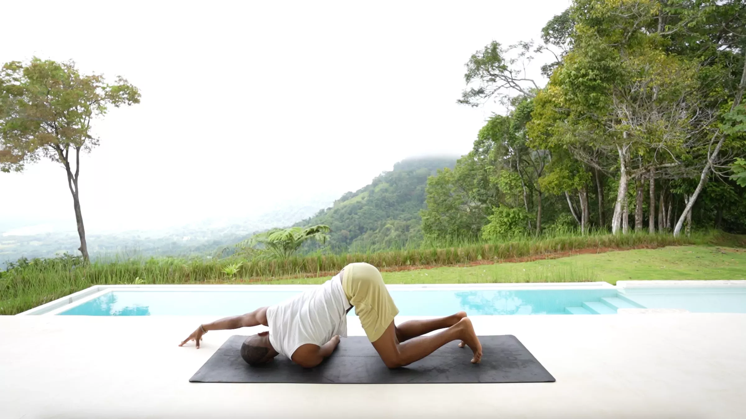 ¿Te sientes lento? Este flujo de yoga energizante pondrá en marcha tu vitalidad.