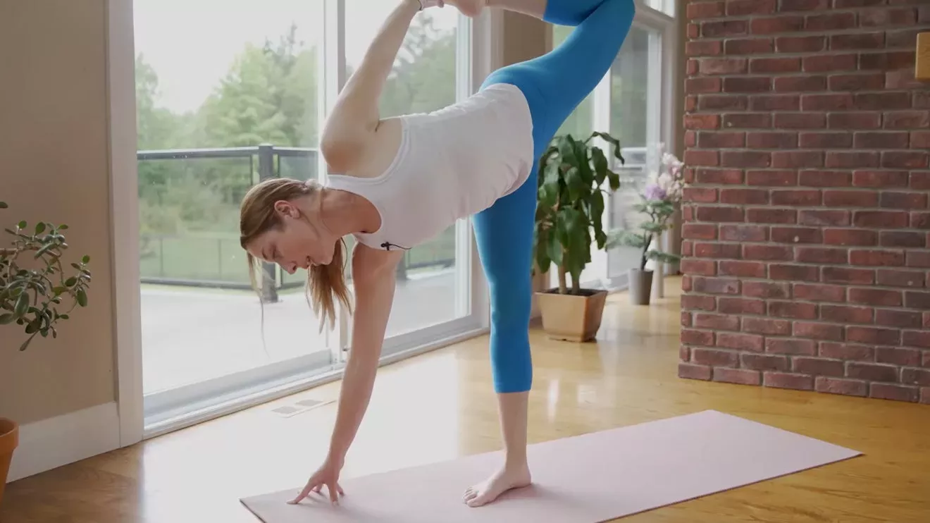 ¿Problemas para concentrarse? Esta práctica rápida de yoga te ayudará a encontrar la claridad.