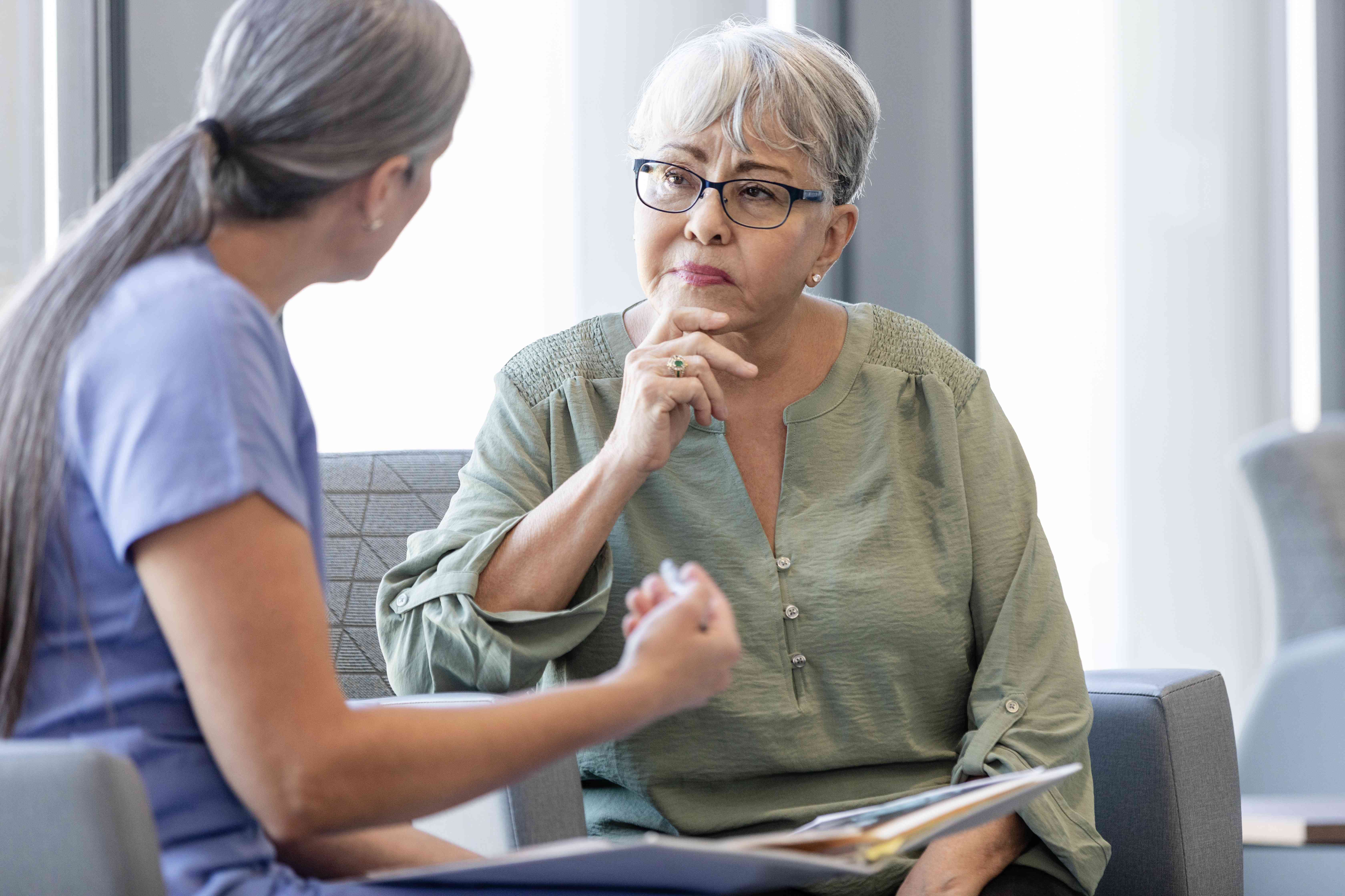 Algunos adultos mayores consideran inaceptable un límite de edad para las pruebas de cáncer colorrectal: aquí está la razón por la que los médicos dicen que existe