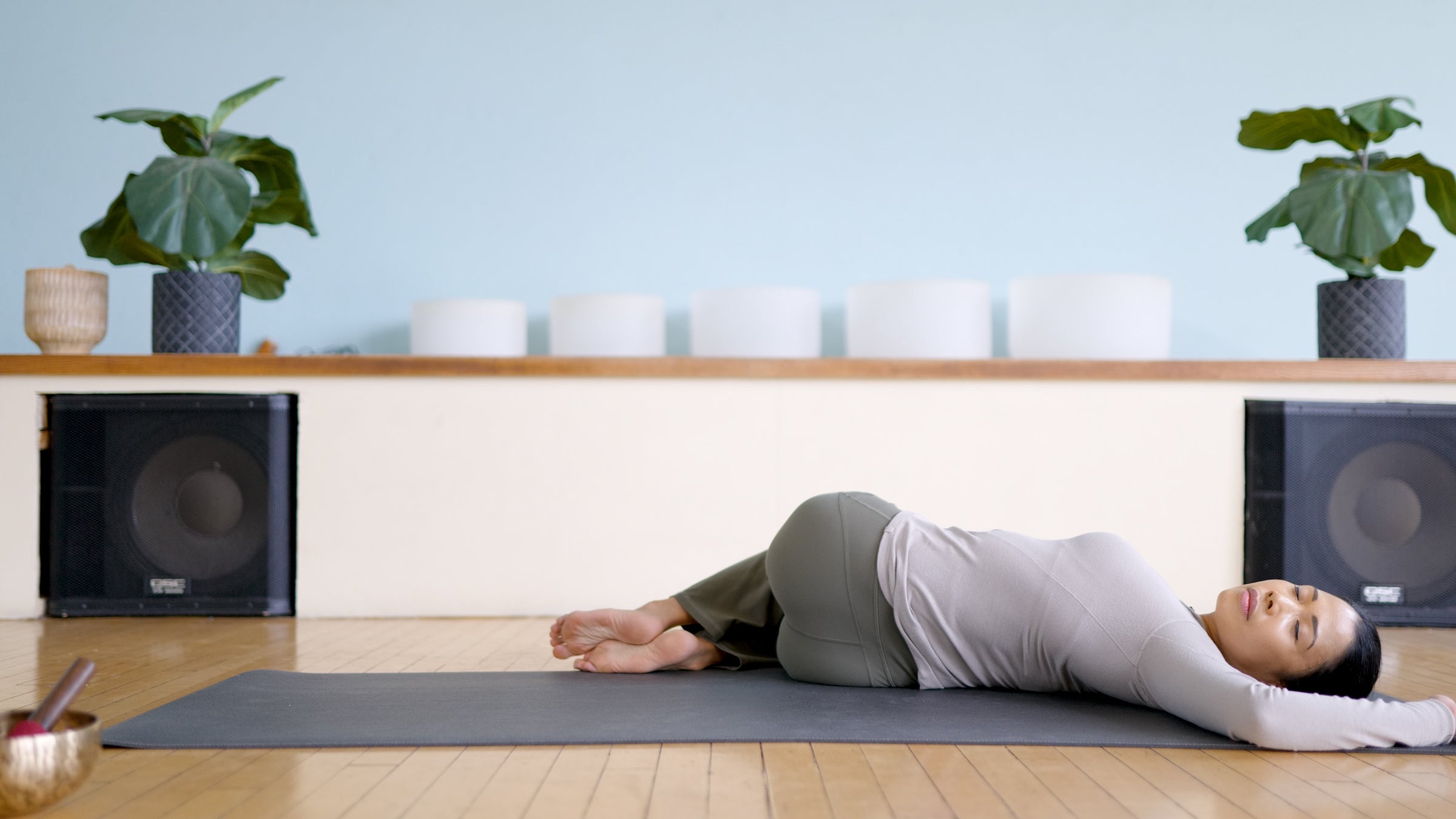 Una Fluidez Rápida de Yoga para Ayudarte a Reducir la Velocidad