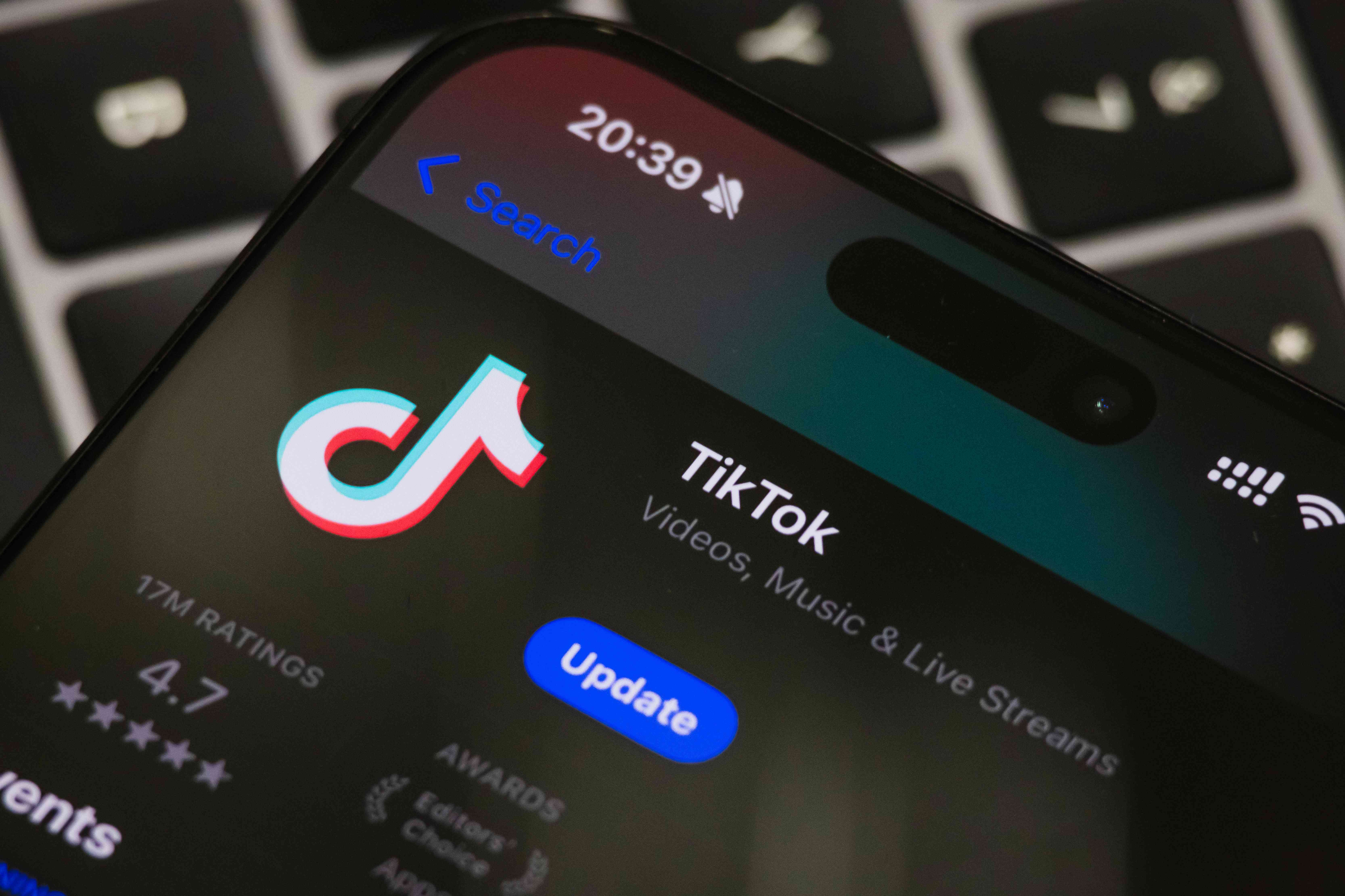 Adiós, TikTok: Cómo la Prohibición Inminente Podría Afectar Tu Salud (Especialmente si Estás 