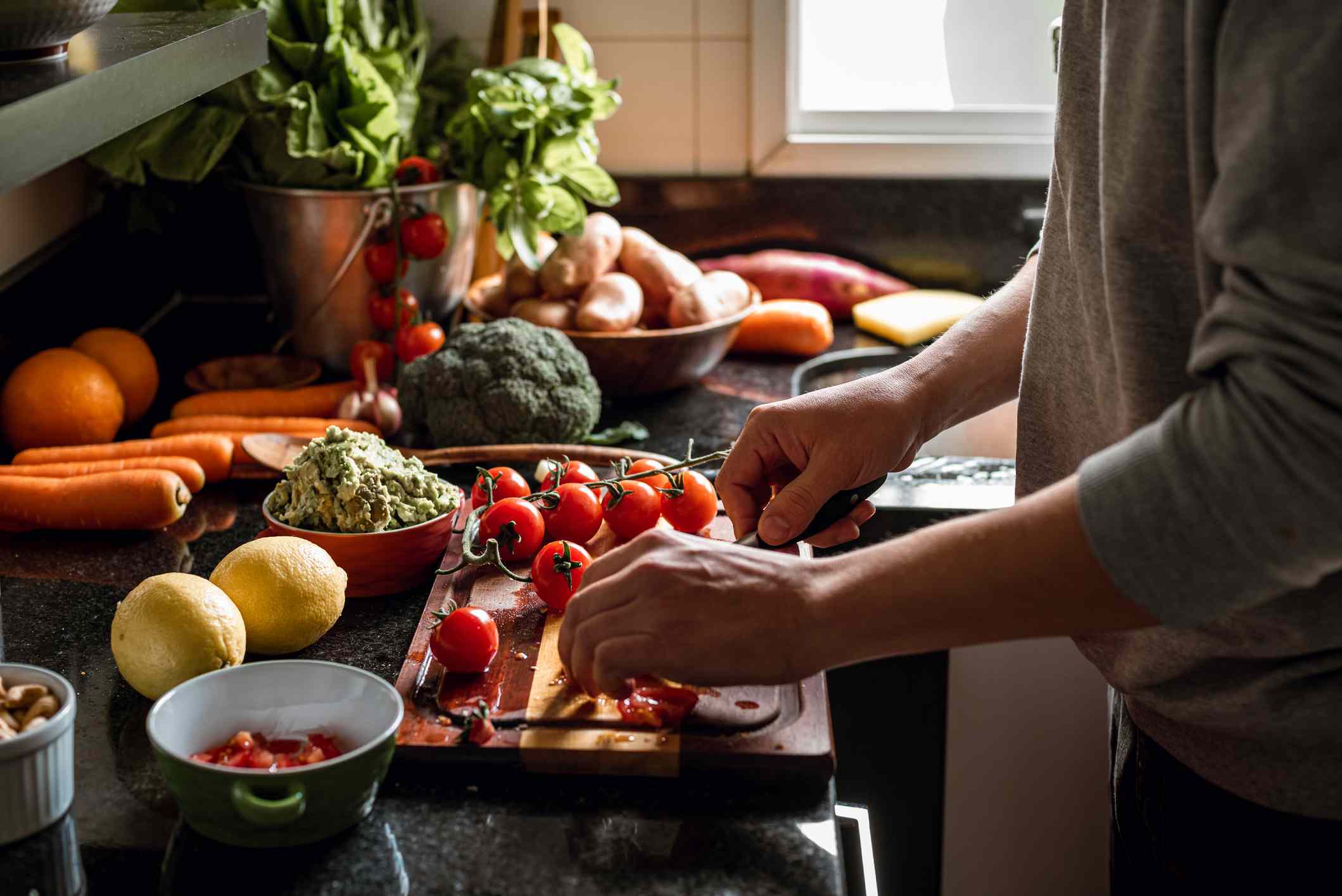 Tu Guía de Alimentos Veganos Amigables que Satisfacen tus Necesidades Nutricionales