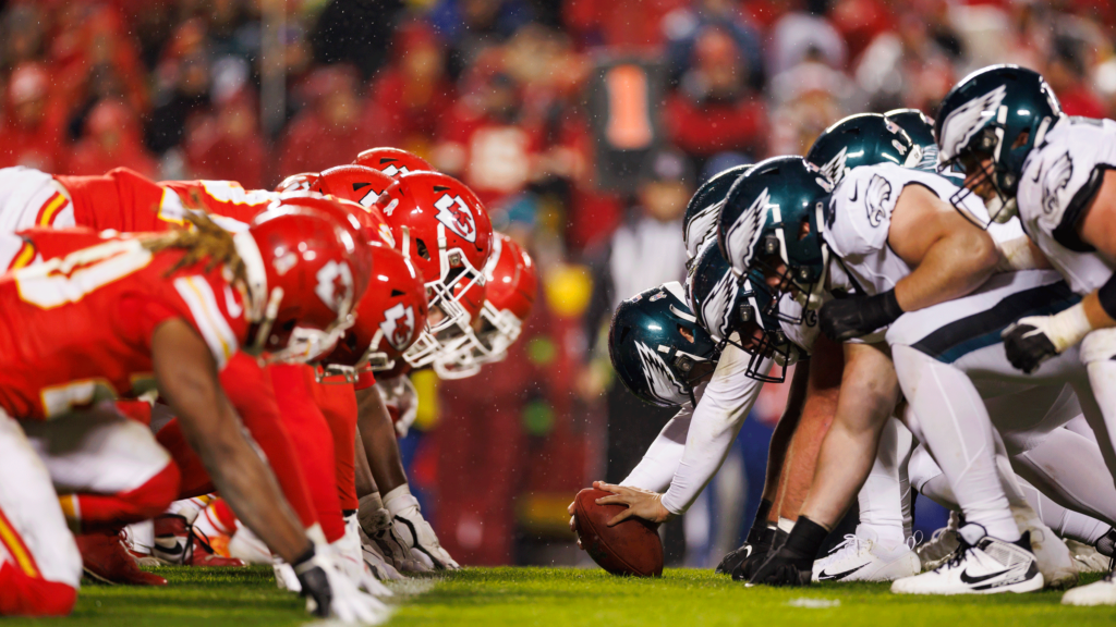 11 Poses de Yoga que los Chiefs y Eagles Deben Incluir en su Entrenamiento para el Super Bowl