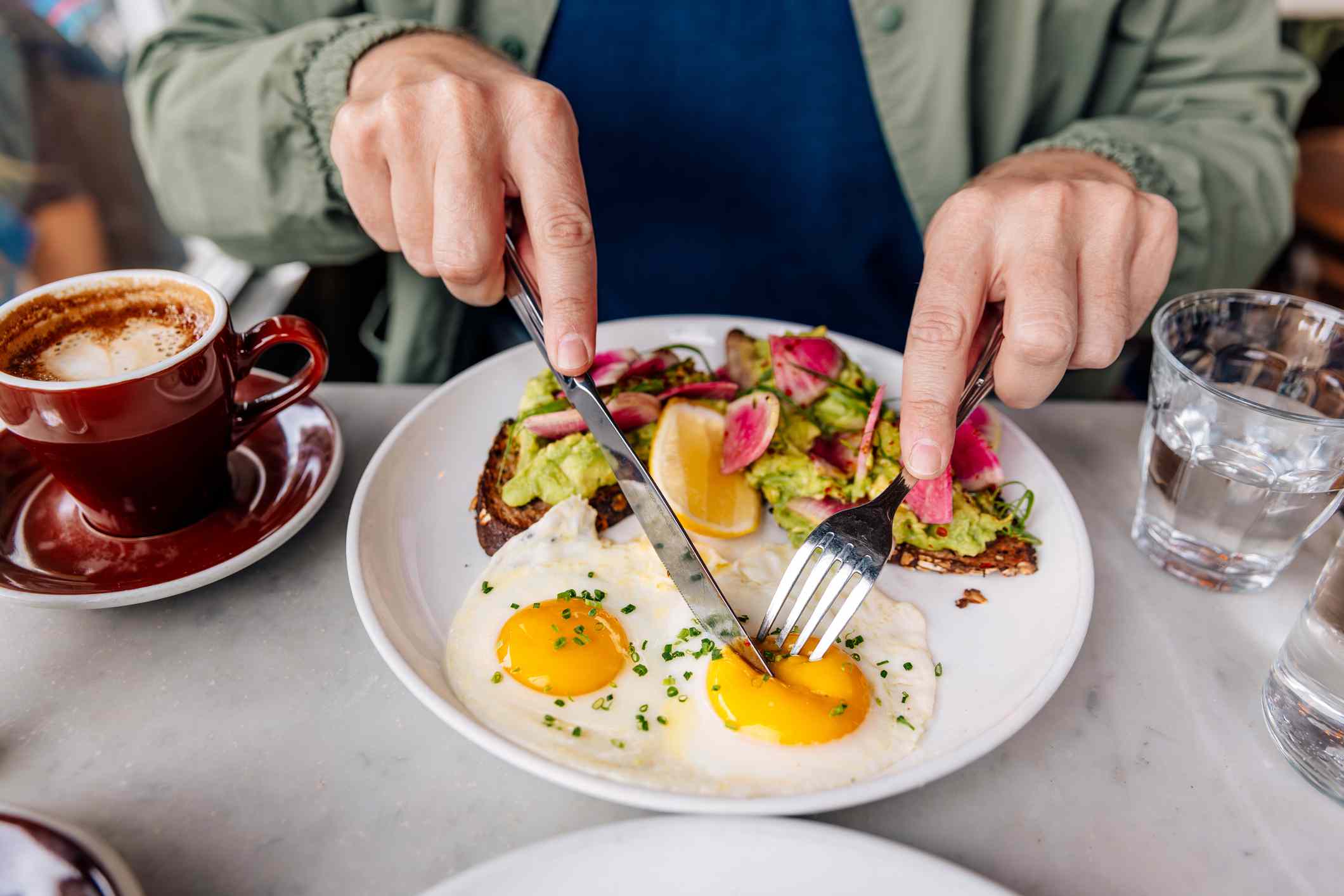 18 Alimentos que Tienen Más Proteína que un Huevo