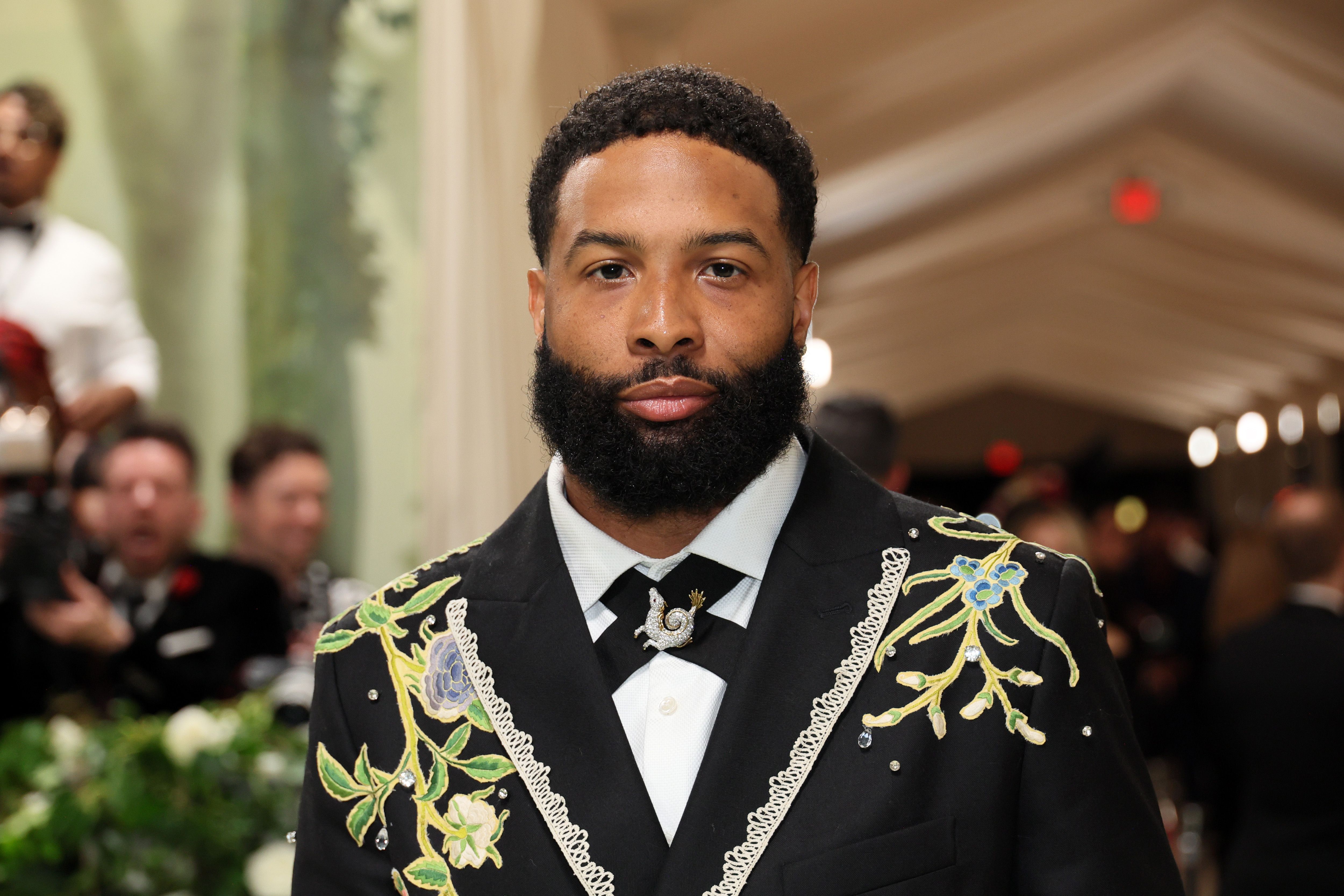 Estrella de la NFL Odell Beckham Jr. Revela Diagnóstico de Salud