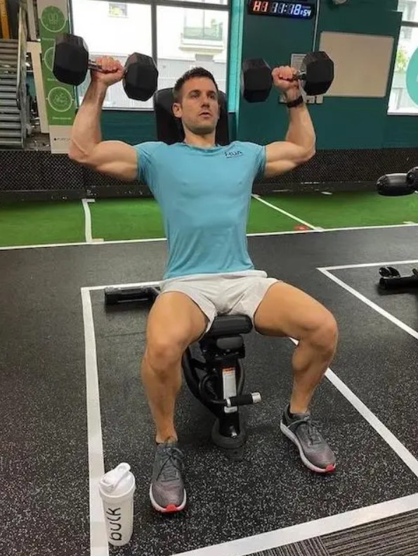 PT Alex Crockford’s favorito entrenamiento de 30 minutos para la parte superior del cuerpo