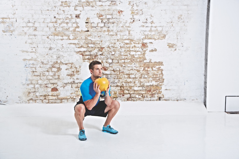 Estos son los mejores ejercicios con kettlebell para la pérdida de grasa