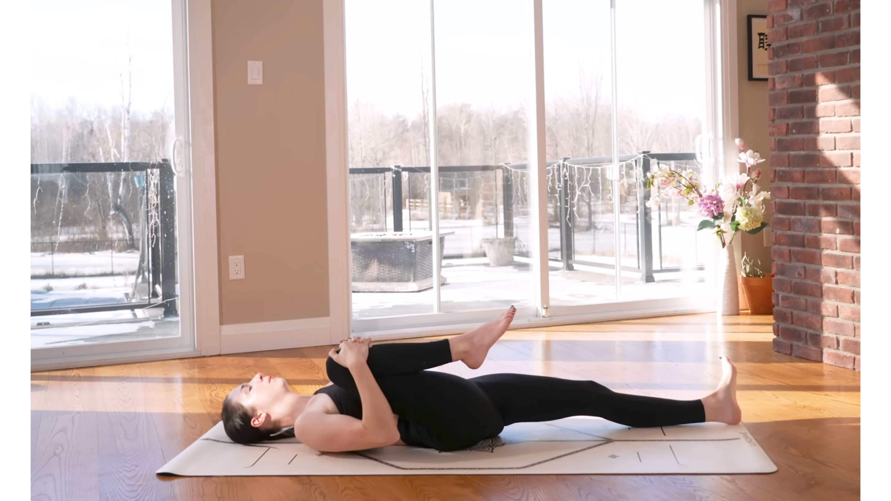 10-Minute Morning Yoga to Stretch and Strengthen in All the Ways You Need