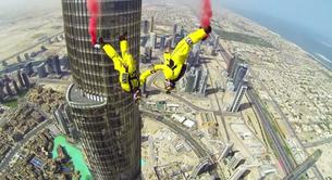 Vídeo del salto desde el edificio más alto del mundo