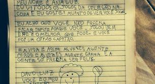 Una niña de 9 años envía una carta a David Luiz para que no llore