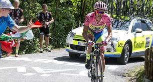 Contador, acusado de dopaje mecánico en el Giro